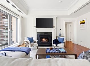 776 Boylston St Unit E10g, Boston, MA 02199
