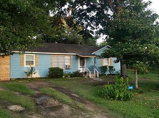 418 E Fm 1093 Rd, Wallis, TX 77485