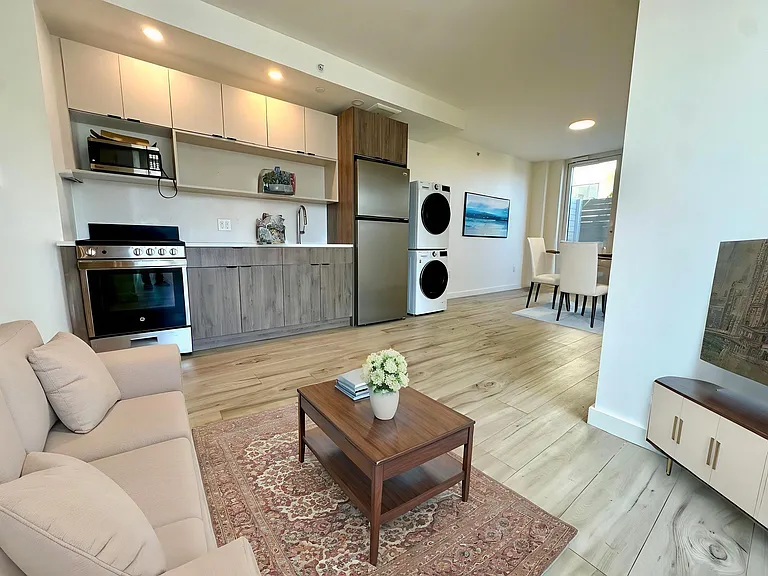 2708 Church Ave #5I — Photo 1