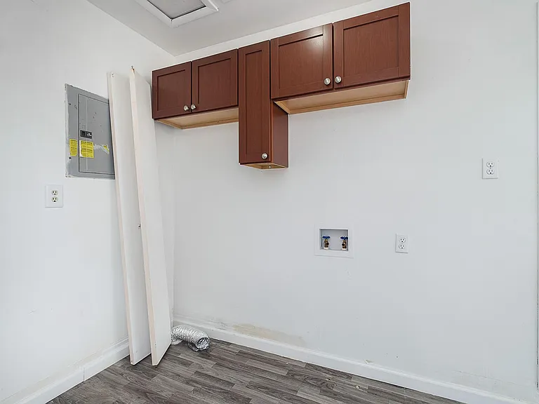 2034 Fletcher St #1 — Photo 10