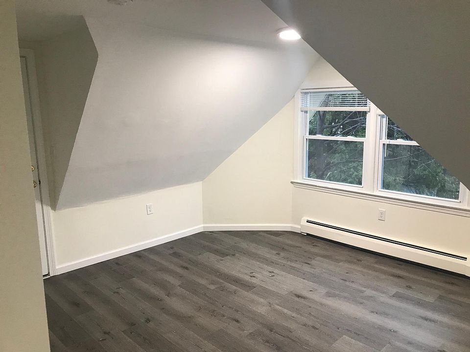 2nd image of 83 Prospect St #6