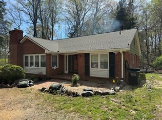 110 Carrs Hill Rd, Williamsburg, VA 23185