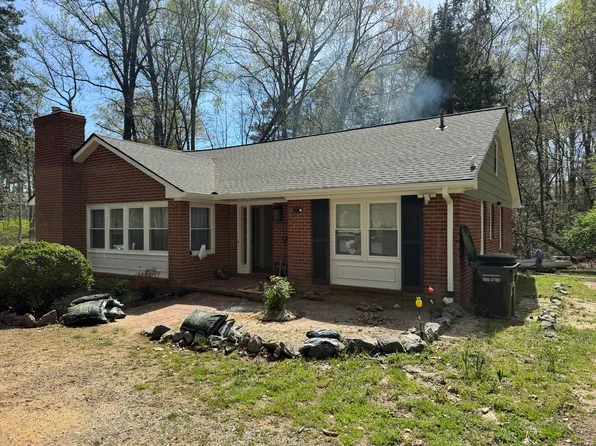 110 Carrs Hill Rd, Williamsburg, VA 23185