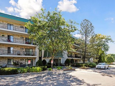10401 Cedar Lake Rd UNIT 409, Minnetonka, MN, 55305