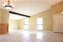 4th image of 16806 Clan Macgregor Dr