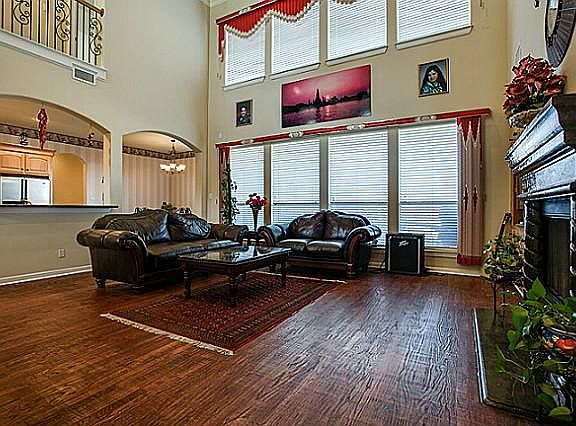 4th image of 2006 Cottonwood Valley Cir S