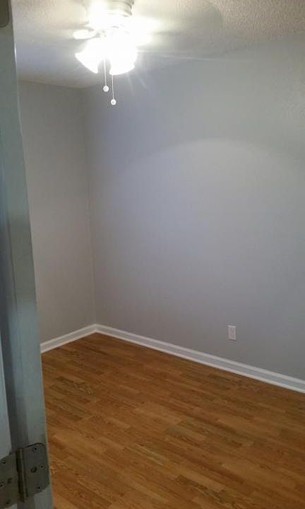 2nd image of 1102 N 4th St APT 2