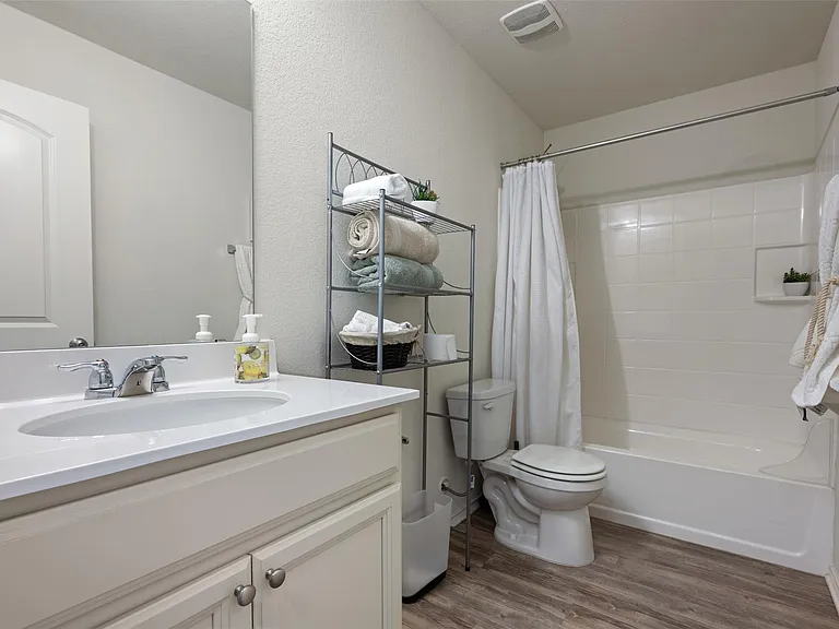 328 Thornless Cir — Photo 25