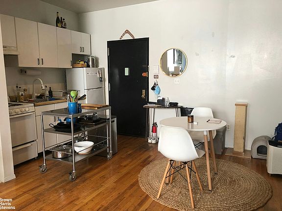 4th image of 402 7th Ave APT 2E