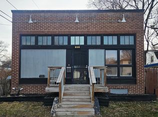 813 10th St N, Fargo, ND 58102