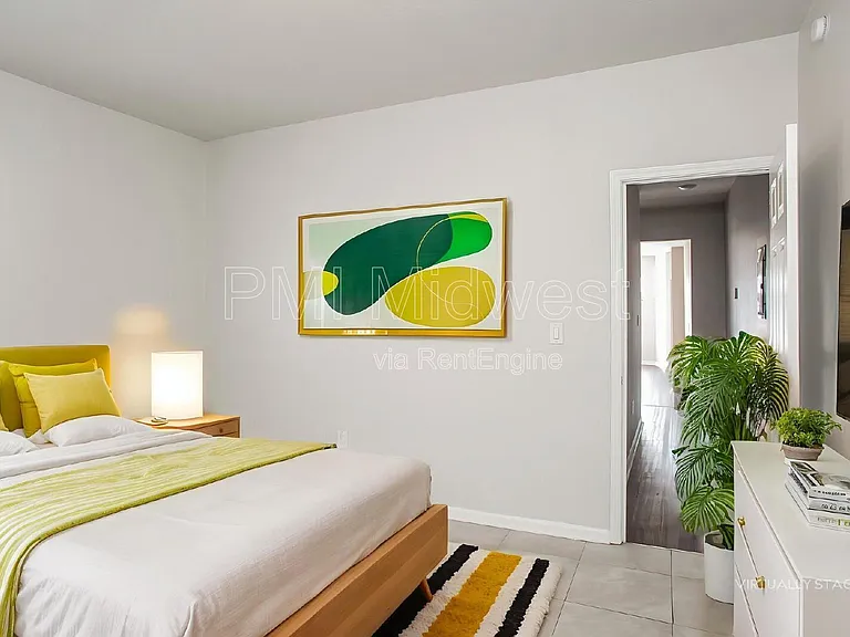3014 W 10th St #1 — Photo 9