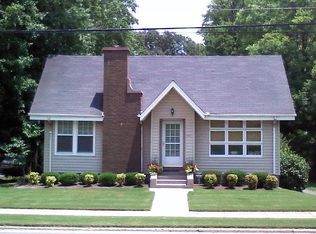 608 Sampson Ave, Dyersburg, TN 38024