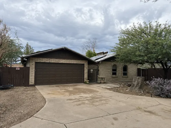 810 E Friess Dr, Phoenix, AZ 85022