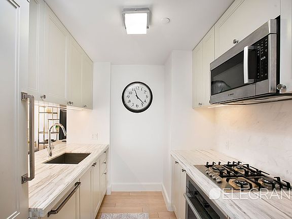4th image of 389 E 89th St APT 16B