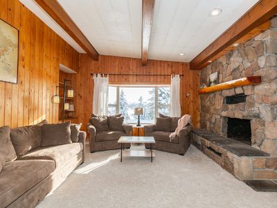 5830 Sypes Canyon Rd, Bozeman, MT, 59715