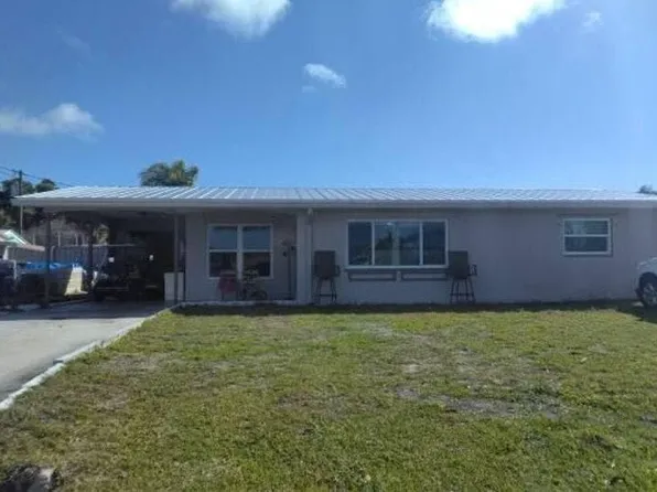 4651 SE Chatham Ave, Stuart, FL 34997