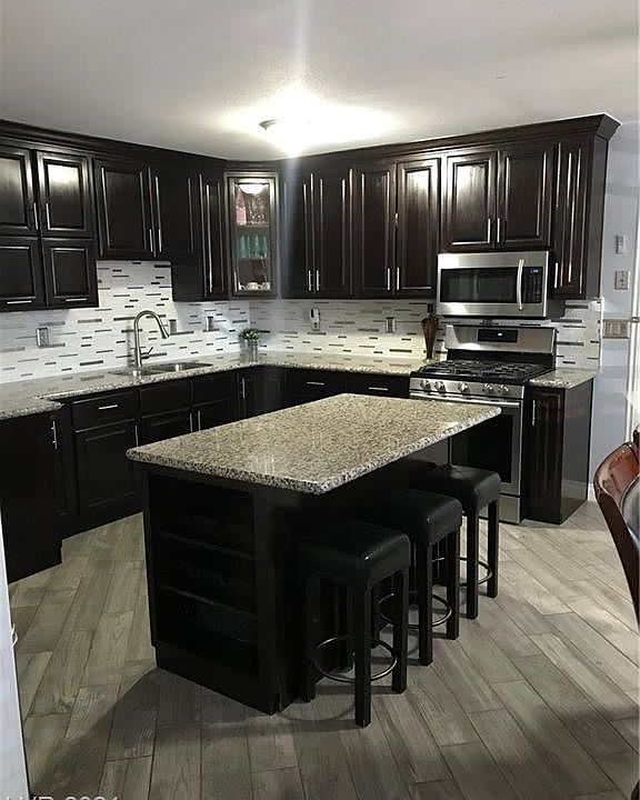 1st image of 1152 Miller Ave