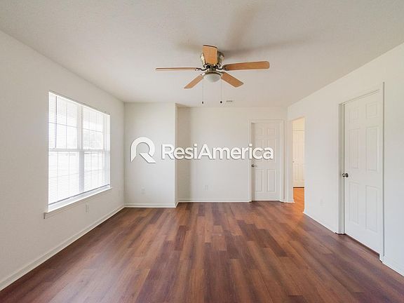 3rd image of 1866 Wooten St