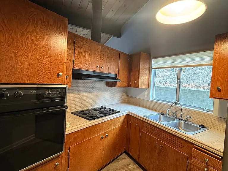 9219 Fanita Rancho Rd — Photo 3