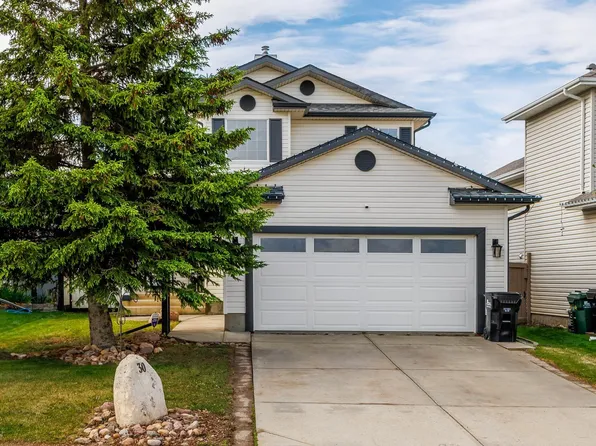 30 Crocus Cres, Strathcona County, AB T8H 2J9