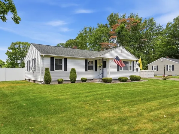 143 Braeburn Rd, East Longmeadow, MA 01028
