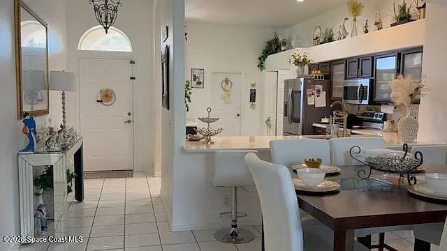 3 bed, 2.0 bath, 1492 sqft, $2,250 — Photo 2