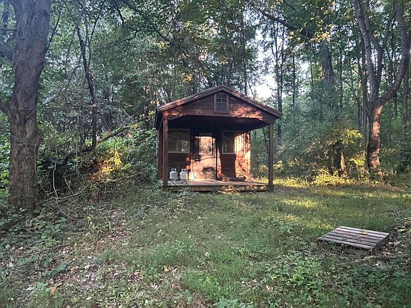 2nd image of 11500 Goose Lake Rd