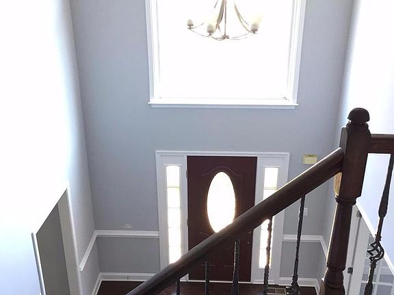 4th image of 81 Cardinal Forest Dr