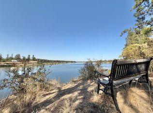 15206 S Clear Lake Rd, Cheney, WA 99004