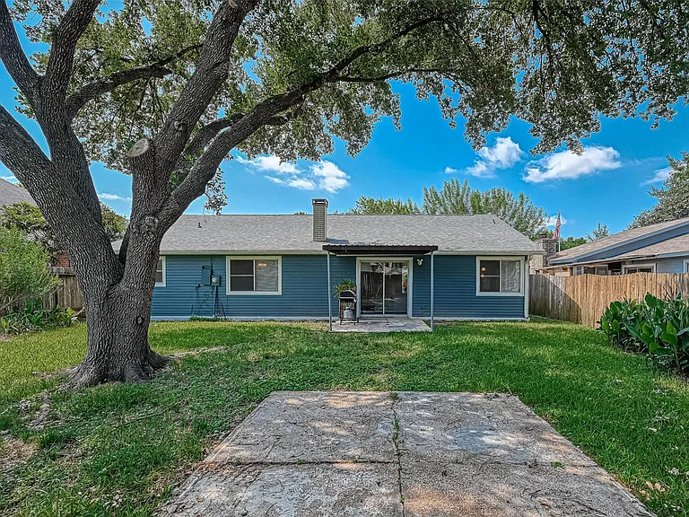 22622 John Rolfe Ln — Photo 21