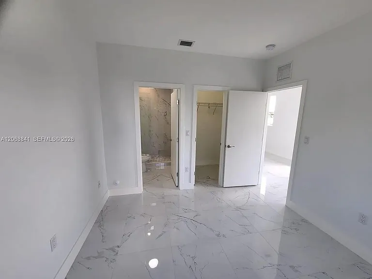7245 SW 21st St #1 — Photo 8