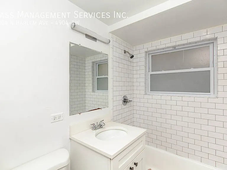 4904 N Harlem Ave #1W — Photo 8