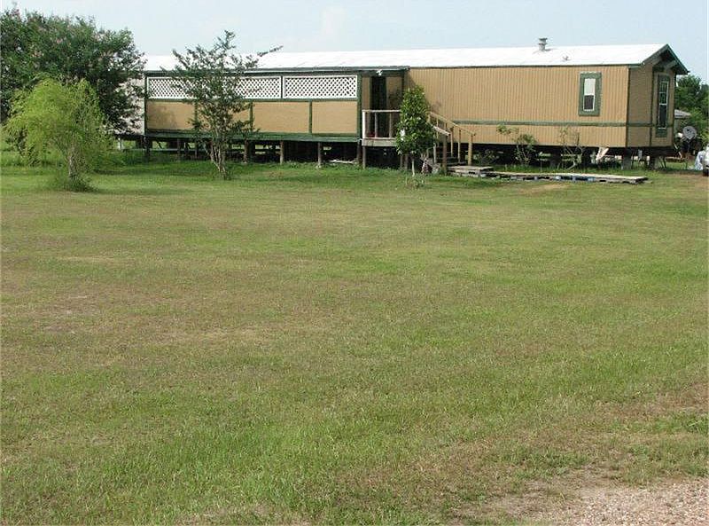 1st image of 366 County Road 4895