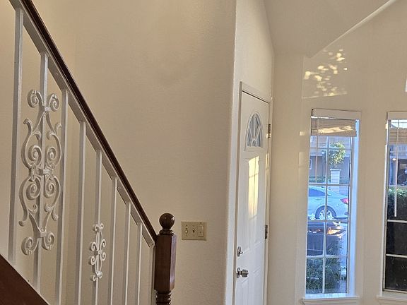 3rd image of 11919 Sproul St
