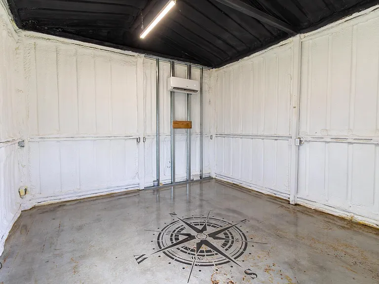 1020 Foley Ave — Photo 31