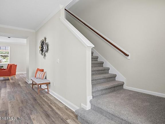 4th image of 349 BOSTWICK Circle