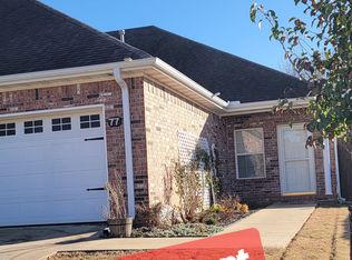 77 W Sweetwater Way #77, Farmington, AR 72730