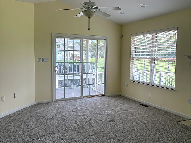 113 Greystone Way — Photo 10