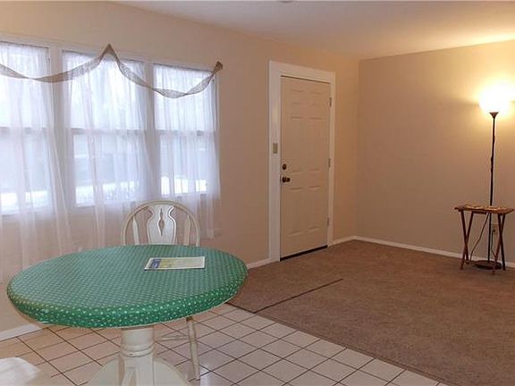 4th image of 2324 Linwood Dr
