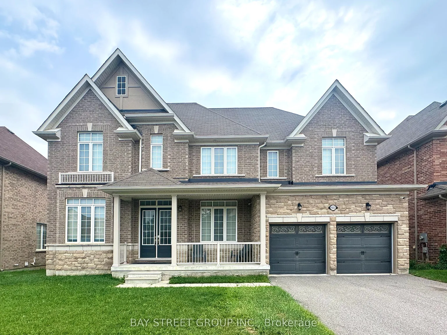 5 bed, $3,800 — Photo 1