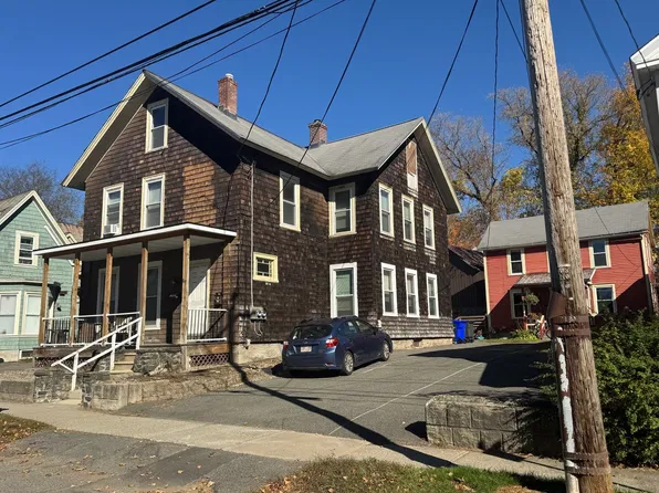 87-89 Davis St, Greenfield, MA 01301