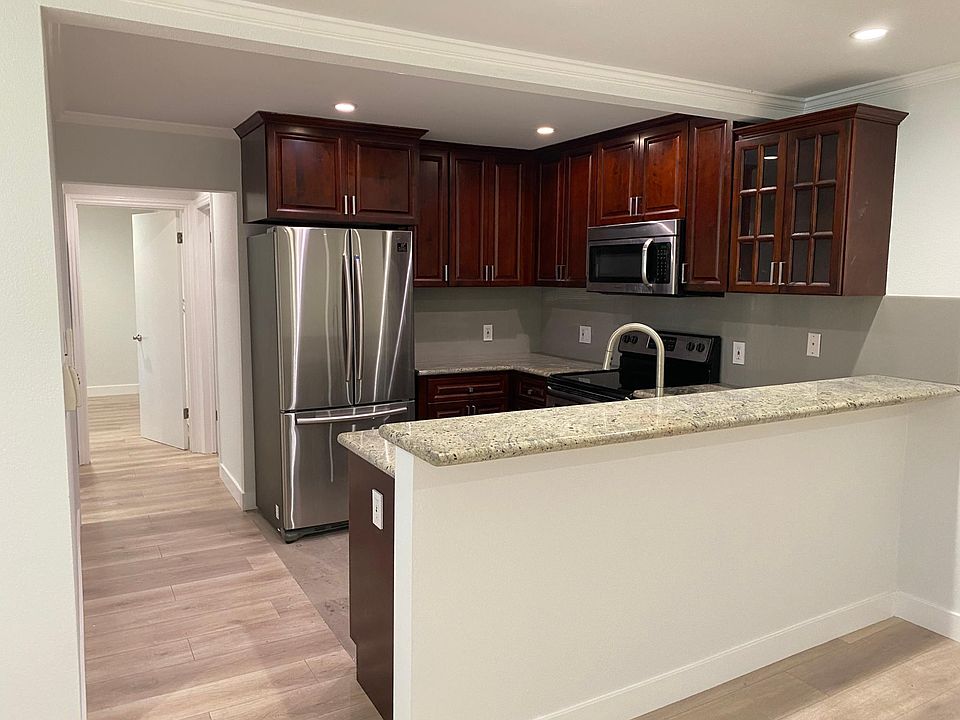 Modern kitchen