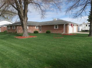 2001 W Philip Ave, North Platte, NE 69101