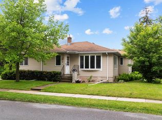 1839 Minerva St, Oshkosh, WI 54901