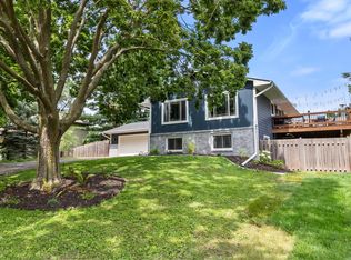 713 Marie Ave W, Saint Paul, MN 55118