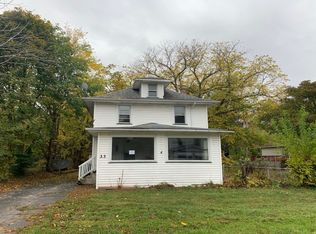 33 Alonzo St, Rochester, NY 14612