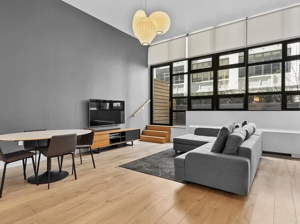 360 Furman St APT 301, Brooklyn, NY 11201