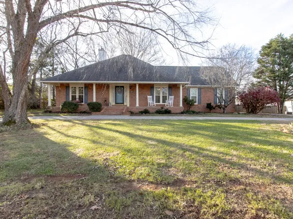 3221 Overhill Ct, Murfreesboro, TN 37130