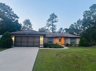 736 W Bancroft Dr, Citrus Springs, FL 34434
