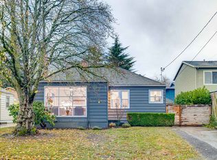 6026 NE Multnomah St, Portland, OR 97213
